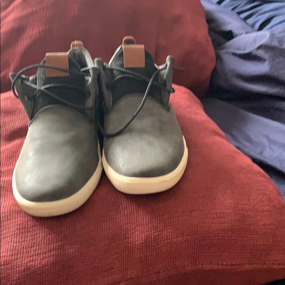 Men’s shoes - Picture 2 of 4